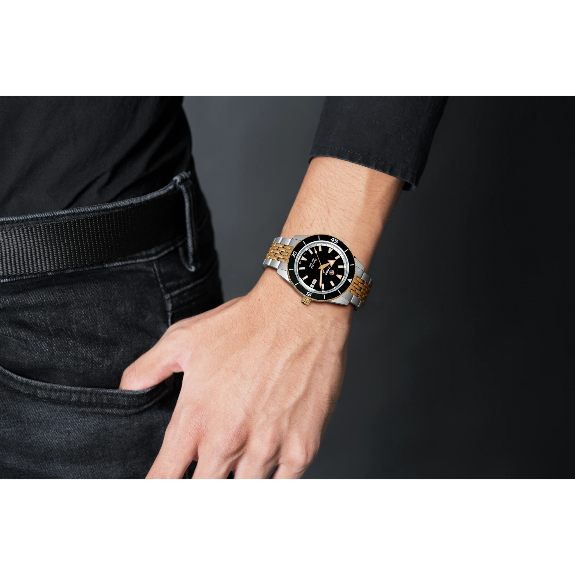 rado - captain cook automatic